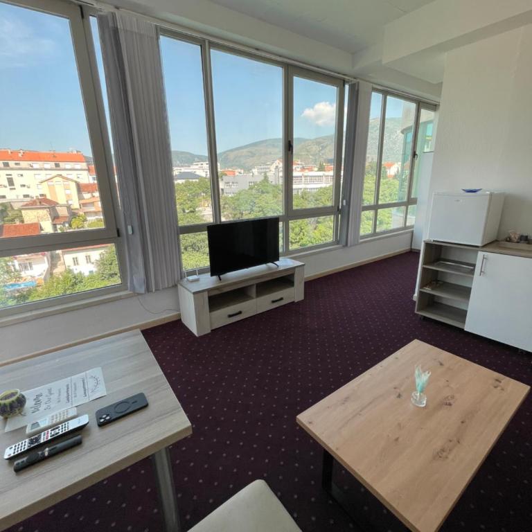 Lux Apartments - One-Bedroom Apartment - 21