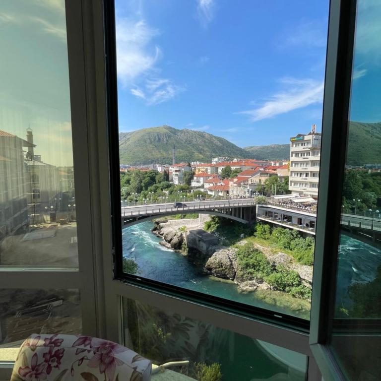 Lux Apartments - One-Bedroom Apartment - 24