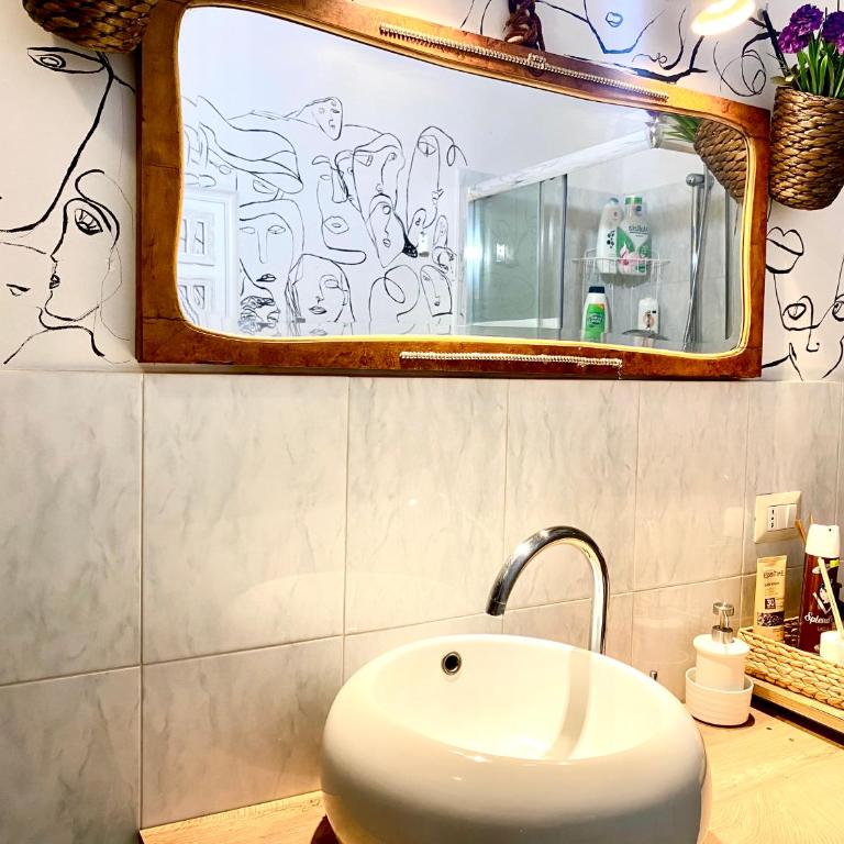 Sakè Maison de Charme - fascinating ancient Sicilian mansion - Two-Bedroom House - 26