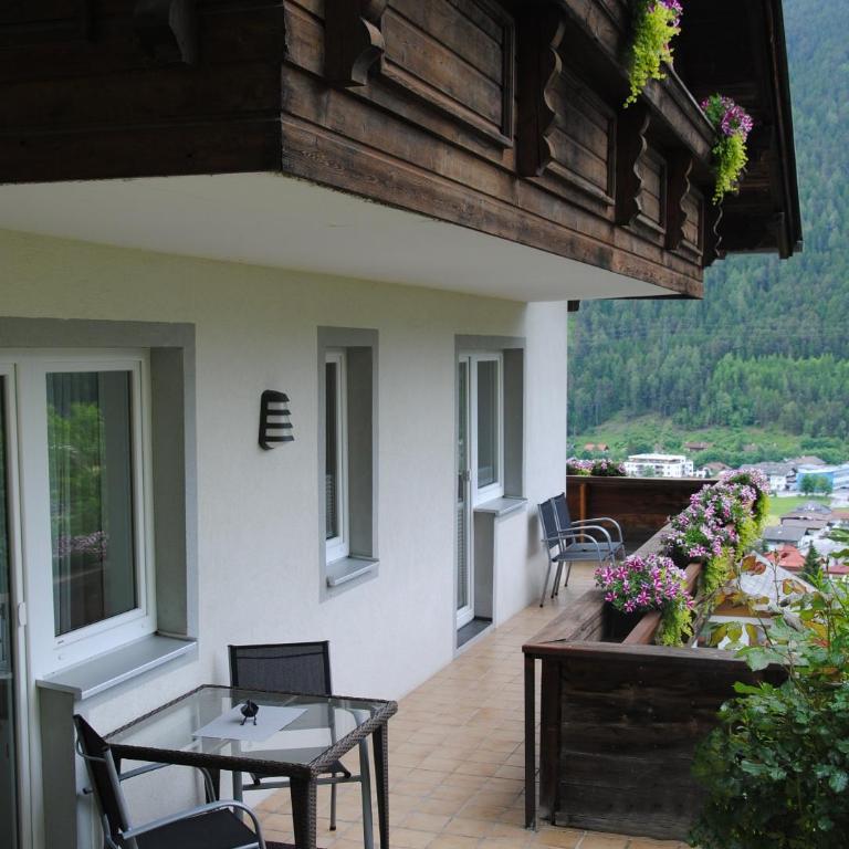 Haus Wohleb - Apartment mit Blick auf die Berge - 17