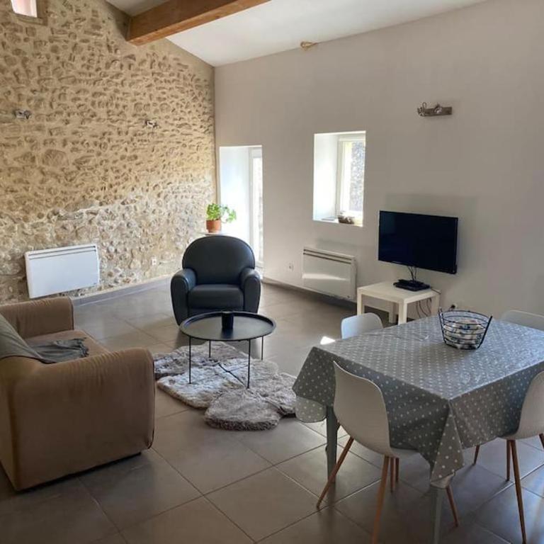 Gîte à Upie (Drôme) - Maison 1 Chambre - 1