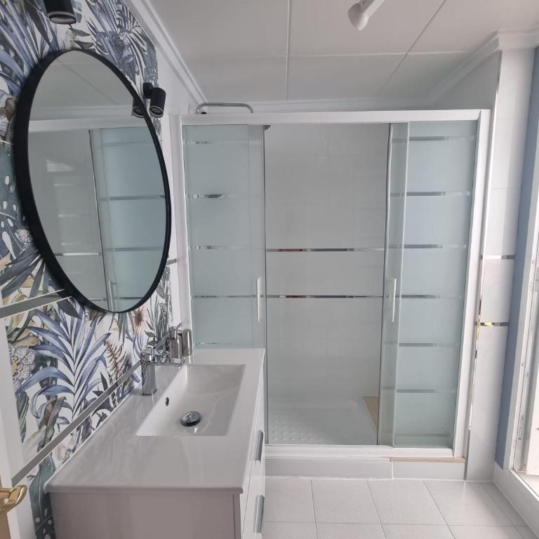 LasStory Apartment - One-Bedroom Apartment - 8