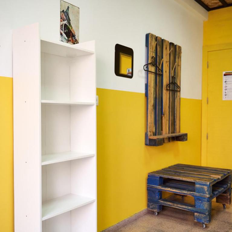 LOFT HOSTAL Group - Cama en habitación compartida mixta de 4 camas - 10