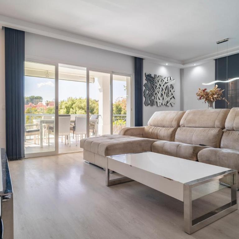 Pet Friendly Home In Marbella - Casa de vacaciones de 5 dormitorios - 1