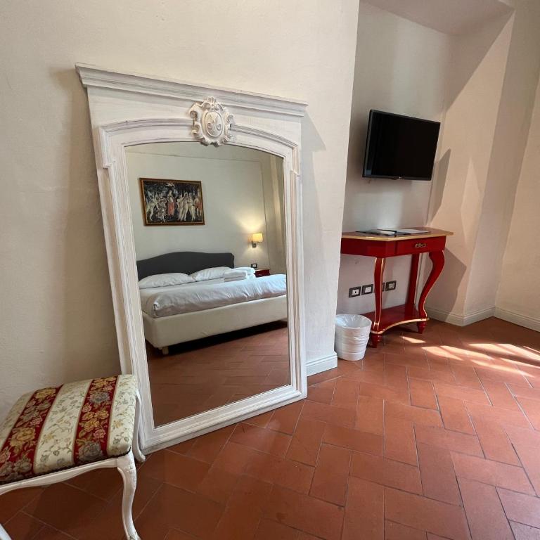 Residenza D'Epoca Historia Luxury Boutique - Camera Matrimoniale con Bagno Privato Esterno - 1