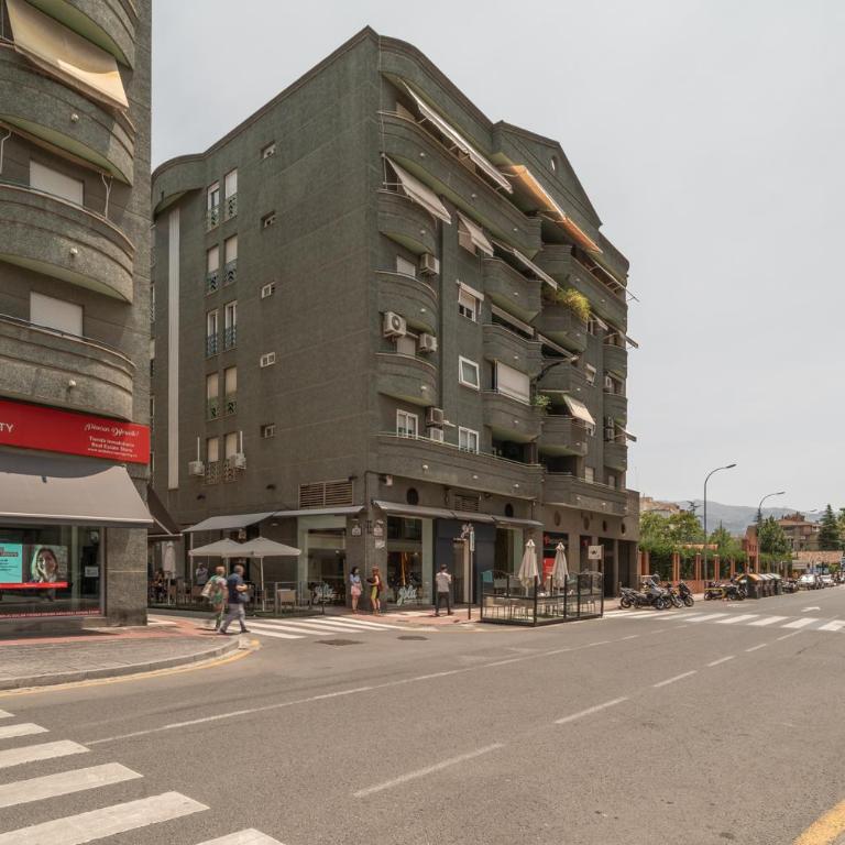 San Marcos Apartment - Three-Bedroom Apartment - 27