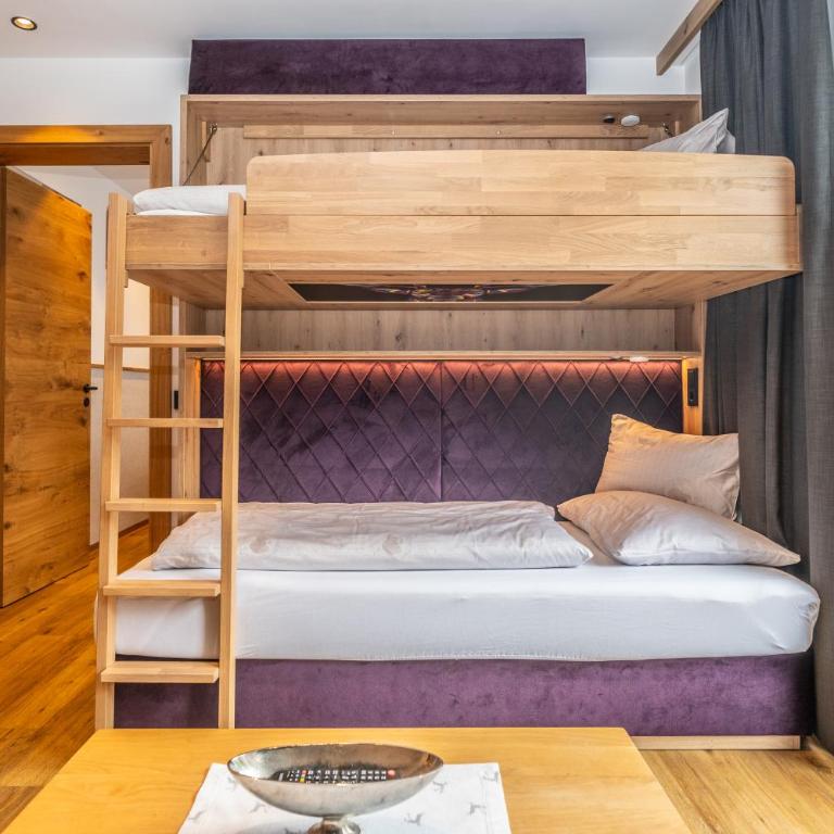 Dorfkrug Kaprun inklusive Summercard and in winter Tauern Spa Kaprun - Junior Suite mit Balkon - Nebengebäude - 10