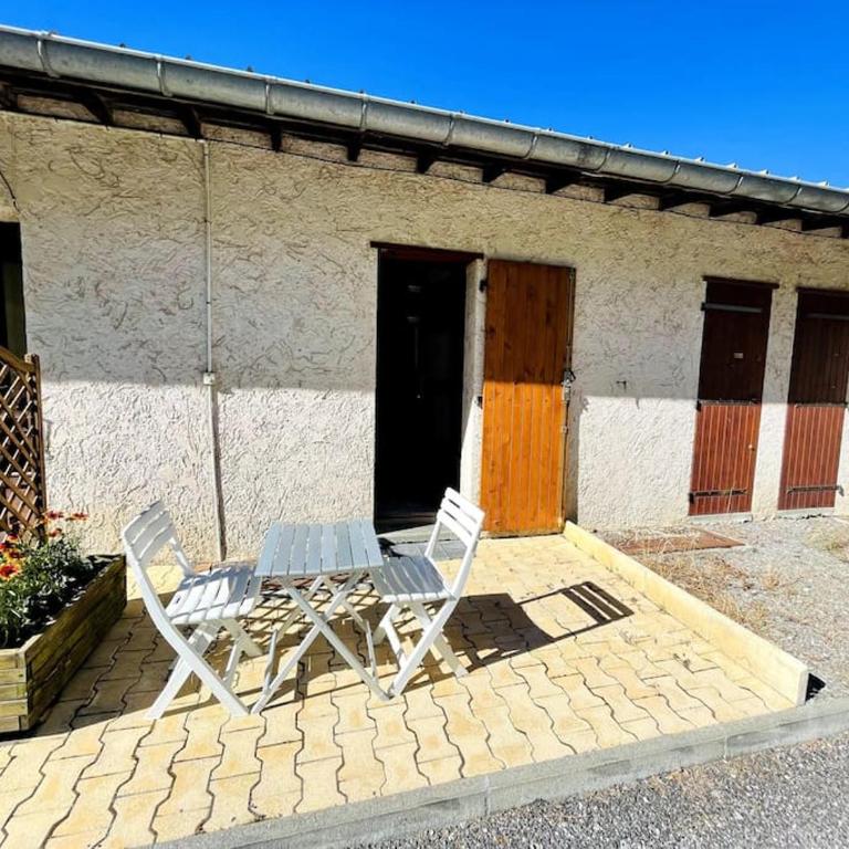 Studette et studio en montagne proche stations de ski et lac - Appartement 1 Chambre - 5