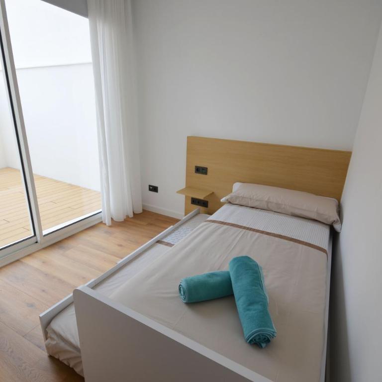 Suites Port Cambrils - Two-Bedroom Apartment - 1