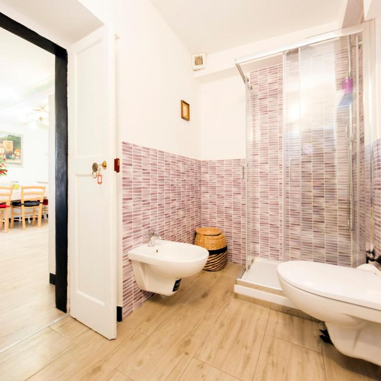 Affittacamere La Città Vecchia - Double Room with Private External Bathroom - 5