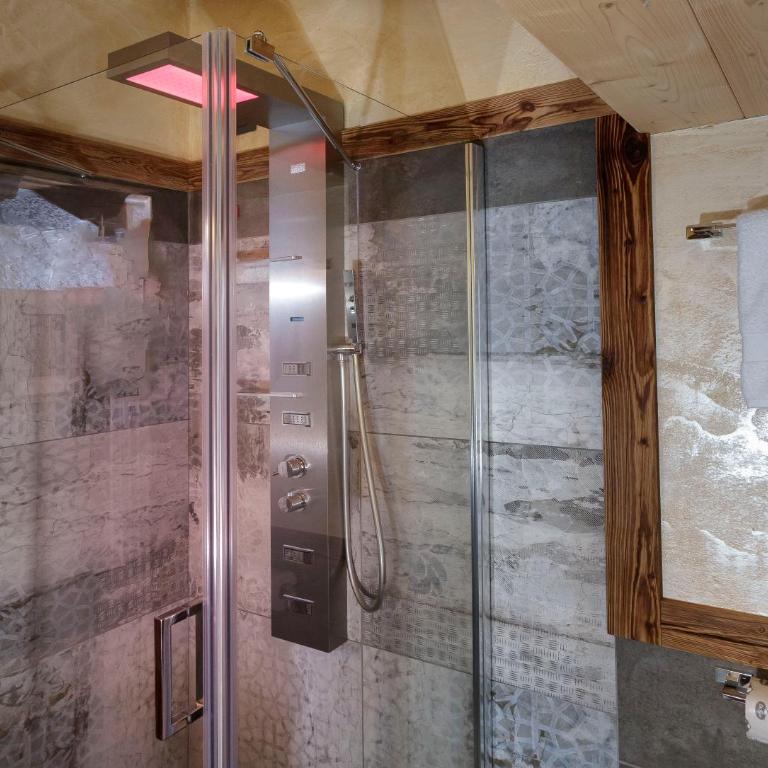 Chalet Matterhorn François - Central Alpine Chalet with Private SPA & Breakfast - Chalet Superior - 54
