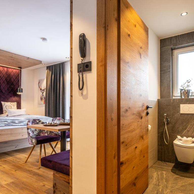 Dorfkrug Kaprun inklusive Summercard and in winter Tauern Spa Kaprun - Familiensuite - im Nebengebäude - 2