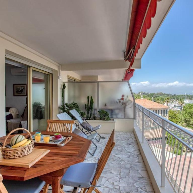A2 - 1 BDR Antibes Sea & Port View - AC, Garage & Terrace - Appartement 1 Chambre - 14