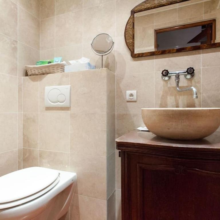 A8 Staywizus - 2 BDR Duplex Remparts Heart of Old Antibes - Apartamento de 2 dormitorios - 13