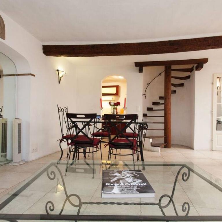 A8 Staywizus - 2 BDR Duplex Remparts Heart of Old Antibes - Apartamento de 2 dormitorios - 14
