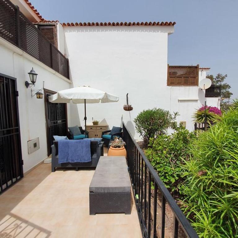 Cosy Flat near Golf Club - Heated Pool, Terrace, Garden, Wi-Fi - Apartamento de 1 dormitorio - 13
