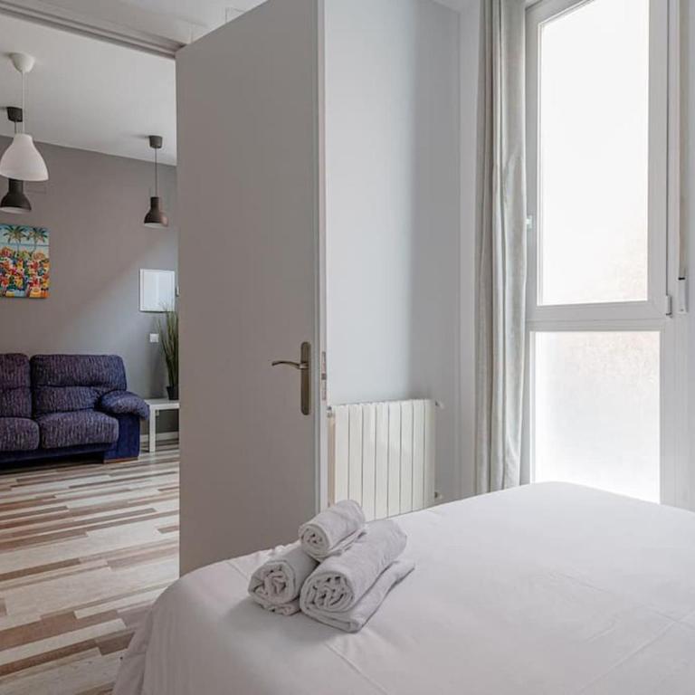 Housing Alvarez by SharingCo - Two-Bedroom Apartment - 5