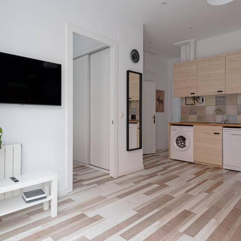 Housing Alvarez by SharingCo - Two-Bedroom Apartment - 14
