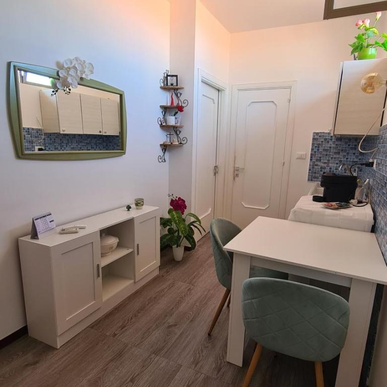 L'angolo di Roby - Appartamento con 1 Camera da Letto - 1