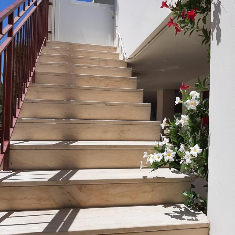 Appartamento a pochi passi dal mare - Three-Bedroom Apartment - 4