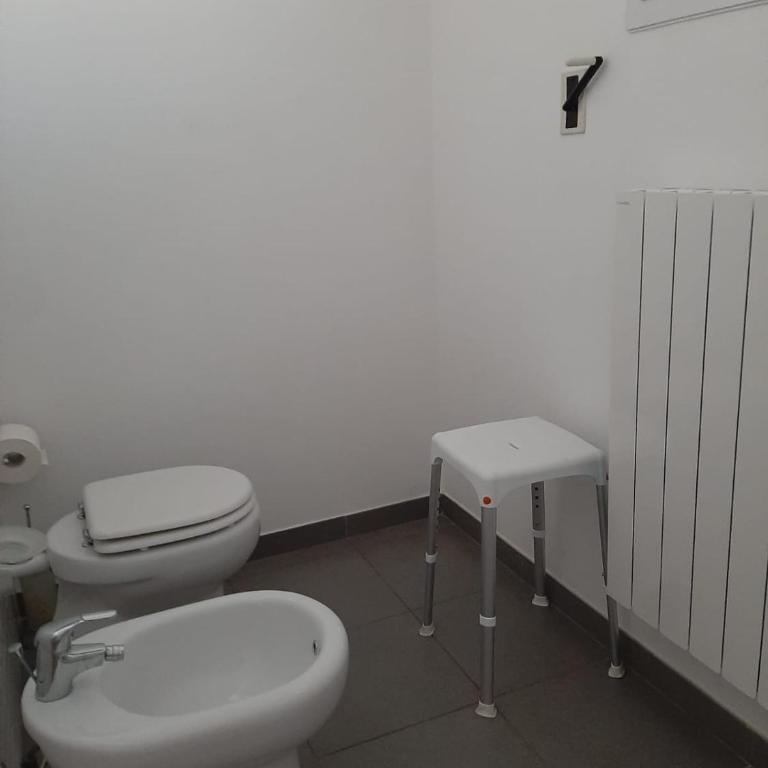 Appartamento a pochi passi dal mare - Three-Bedroom Apartment - 14