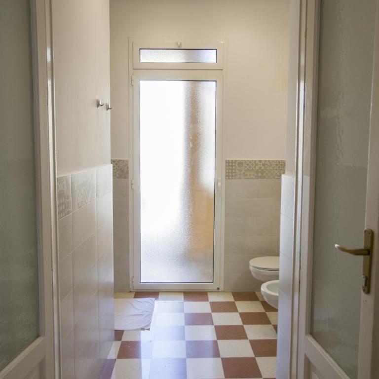Palazzo Italia Apartments - Double Room with Balcony - 17