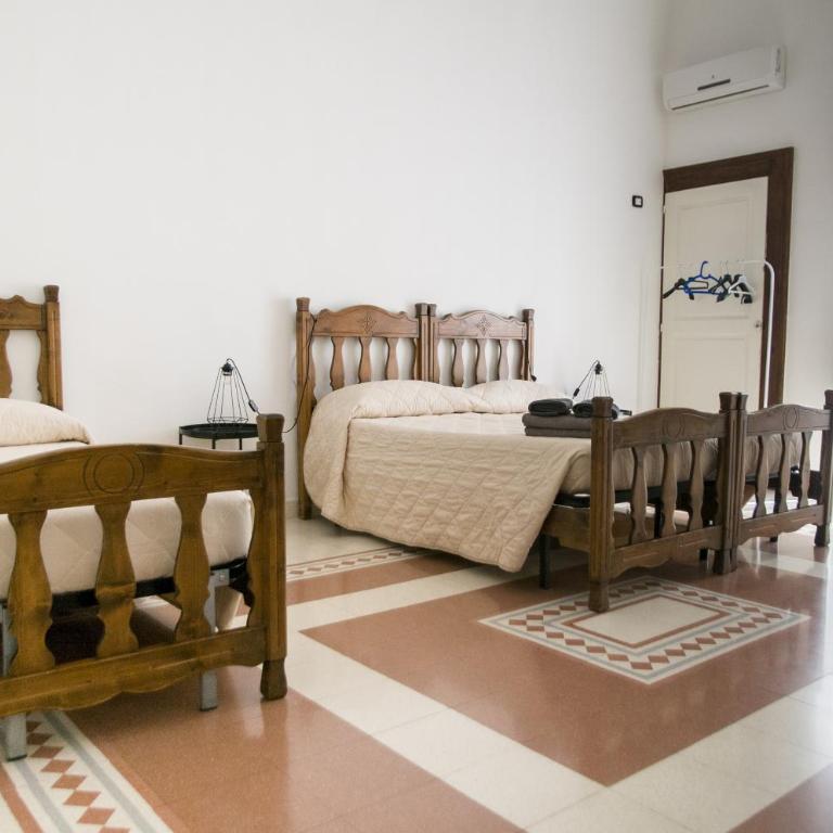 Palazzo Italia Apartments - Double or Twin Room - 19