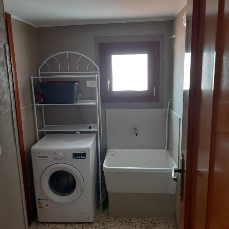 La Reggia del Corso - Three-Bedroom Apartment - 39