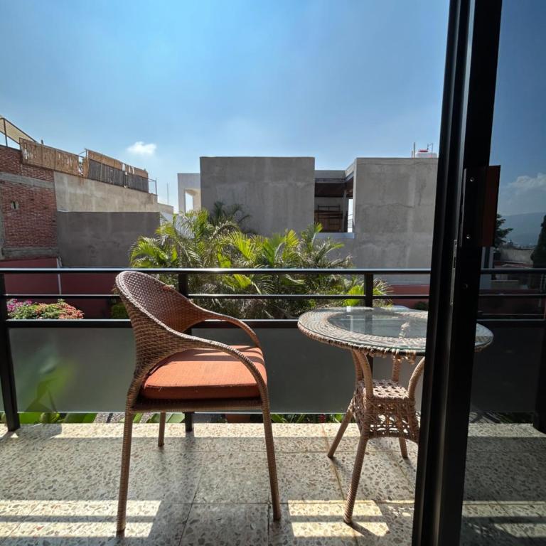 Casa de las Palmas Guest House - Double Room with Shared Bathroom - 16