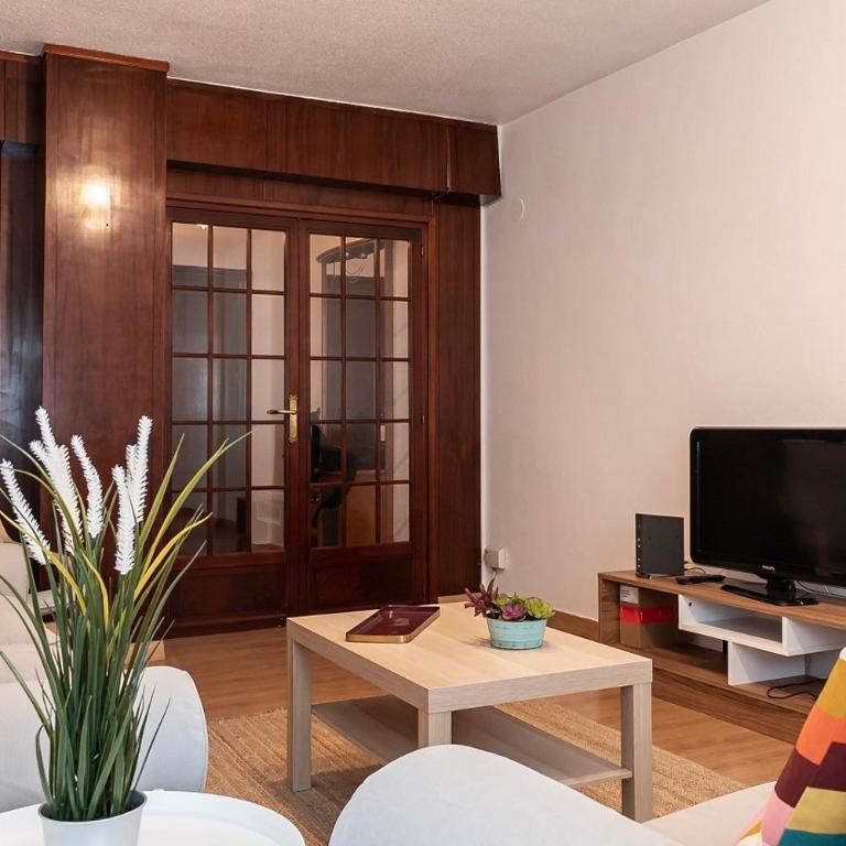 Funcional y renovado apartamento en Iturrama - Apartment - 19
