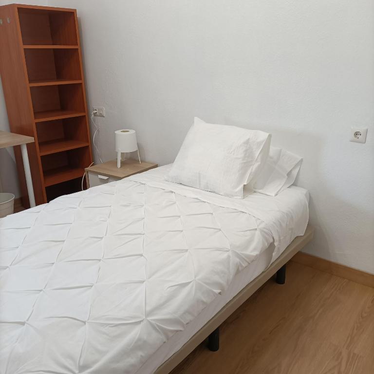 Funcional y renovado apartamento en Iturrama - Apartment - 22