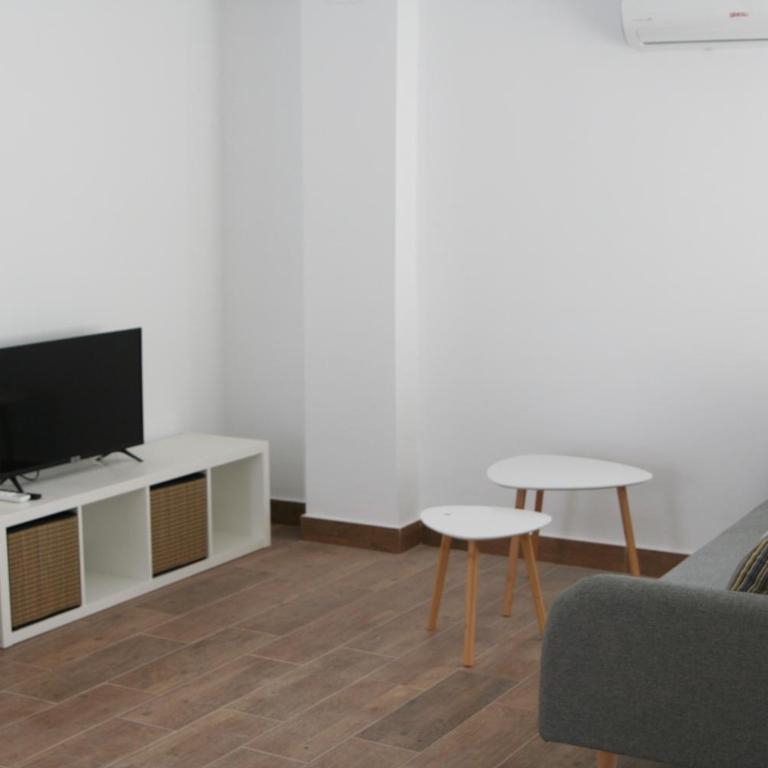 Azul Cielo - One-Bedroom Apartment - 19