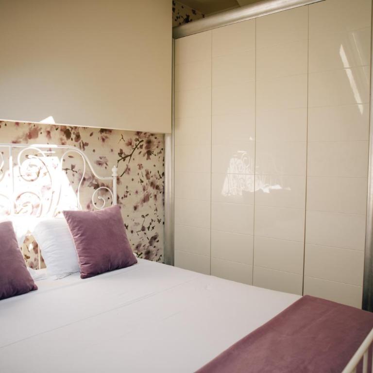 Filip Deluxe Rooms - Dvokrevetna Soba s Bračnim Krevetom i Sopstvenim Spoljnim Kupatilom - 15
