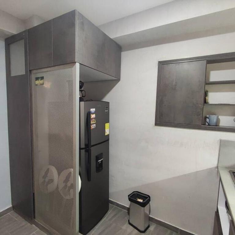 Design Studio Apartment with balcony and view in central and quiet area - Apartamento de 1 dormitorio - 7