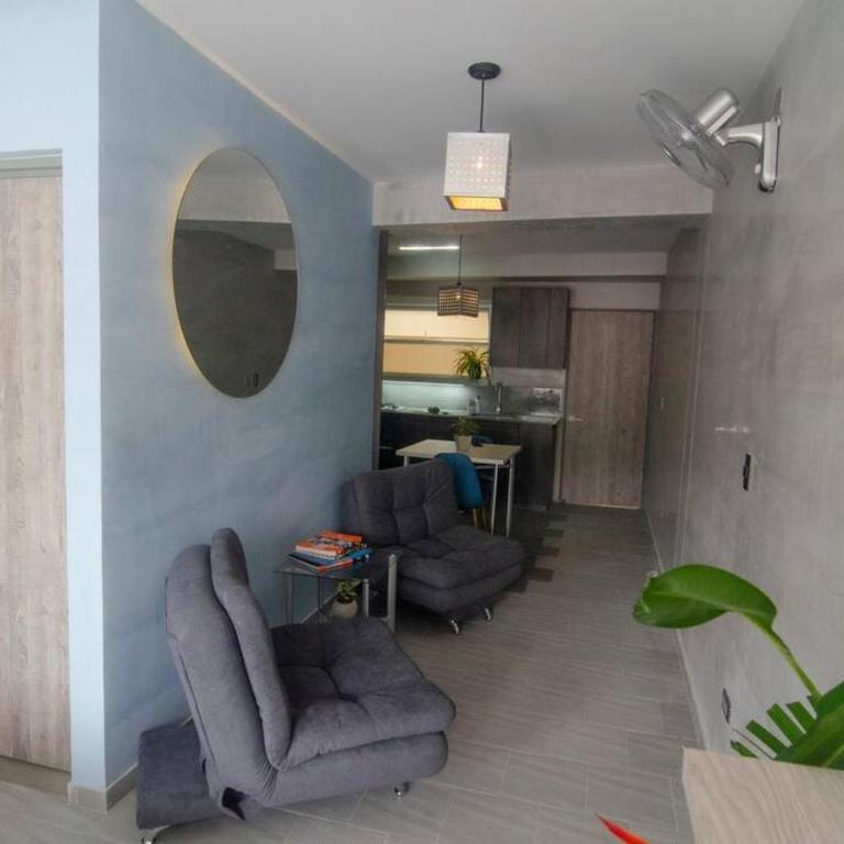 Design Studio Apartment with balcony and view in central and quiet area - Apartamento de 1 dormitorio - 11