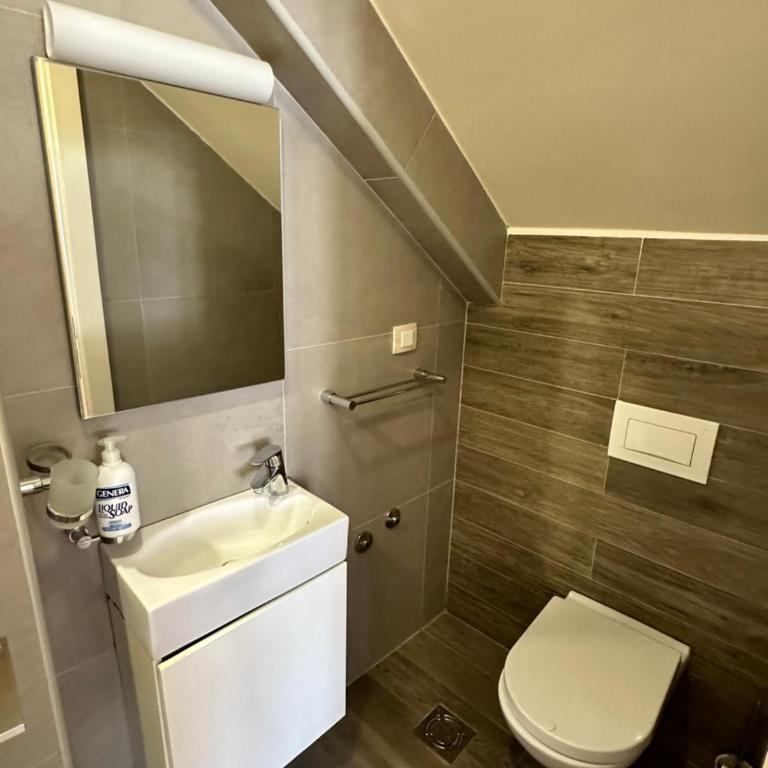 Filip Deluxe Rooms - Dvokrevetna Soba sa Zasebnim Krevetima i Kupatilom - 6