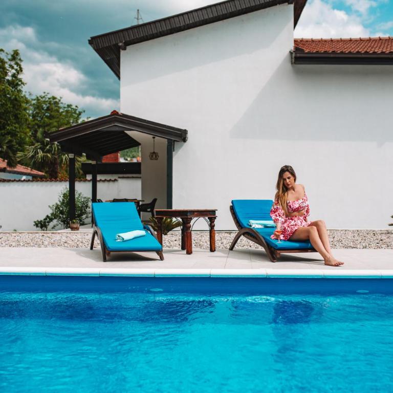 MaNe - Three-Bedroom Villa - 9
