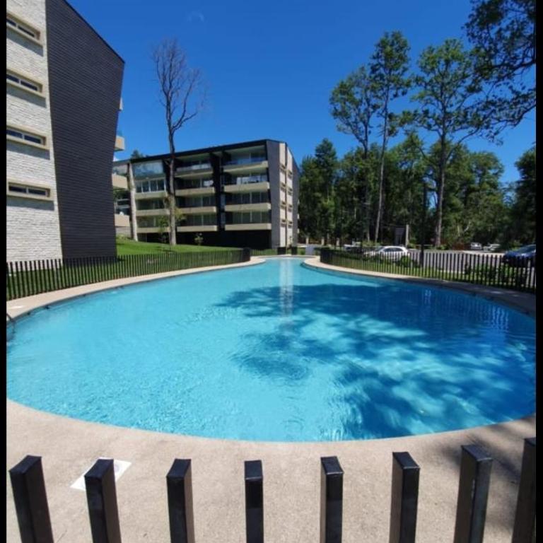 Hermoso condominio con piscina - One-Bedroom Apartment - 9