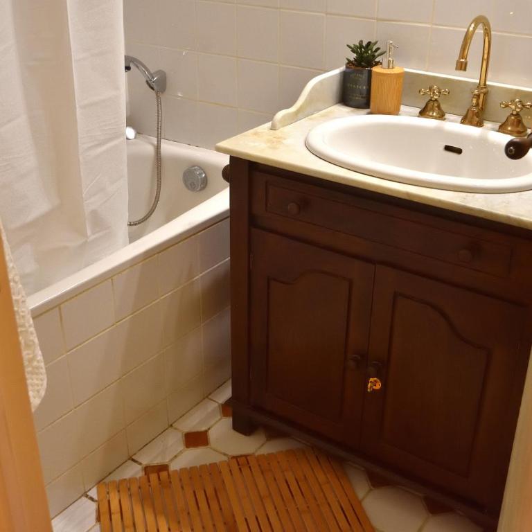 Apartment 33 on The Old Historic Senate Square - Appartement 2 Chambres - 36