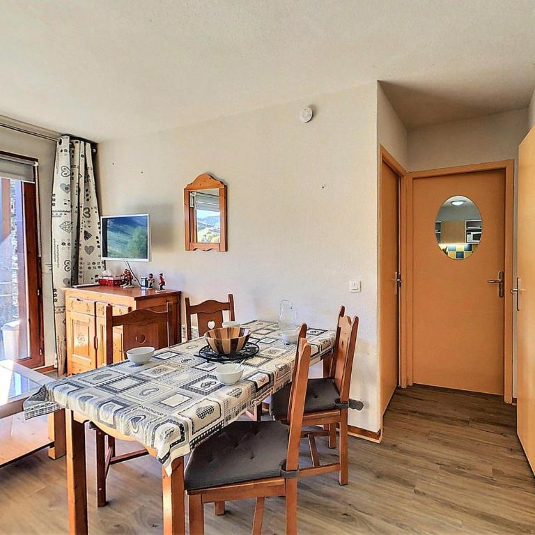 Appartement T3 tout confort pour 6 pers, accès piscine - Appartement 2 Chambres - 10