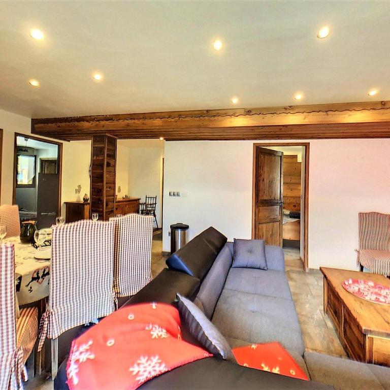 Chalet confortable 8-10 pers. près des pistes, terrasse, parking privé - Chalet 3 Chambres - 2