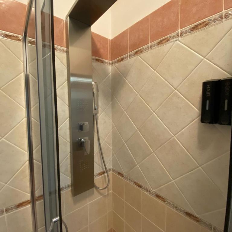 Casa Battisti Messina, Centro Città e Università - Three-Bedroom Suite - 3
