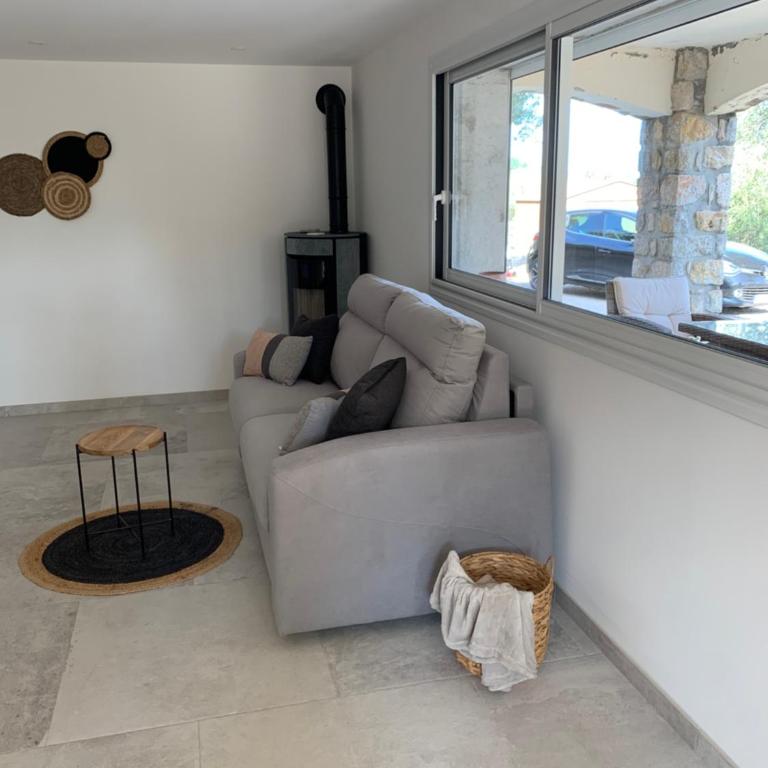 Rez de villa Peymeinade - Maison 1 Chambre - 16