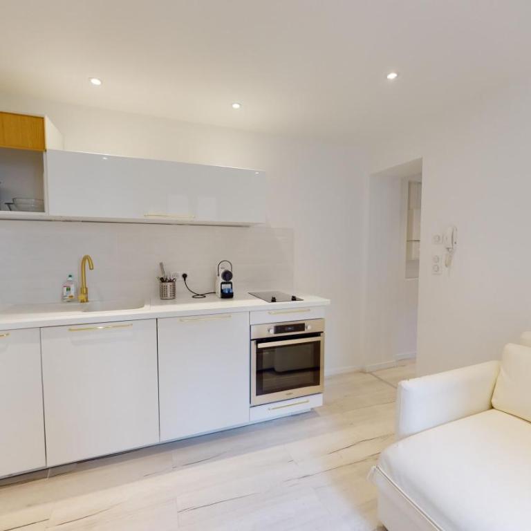 Appartements modernes avec véranda - Appartamento con 2 Camere da Letto - 18