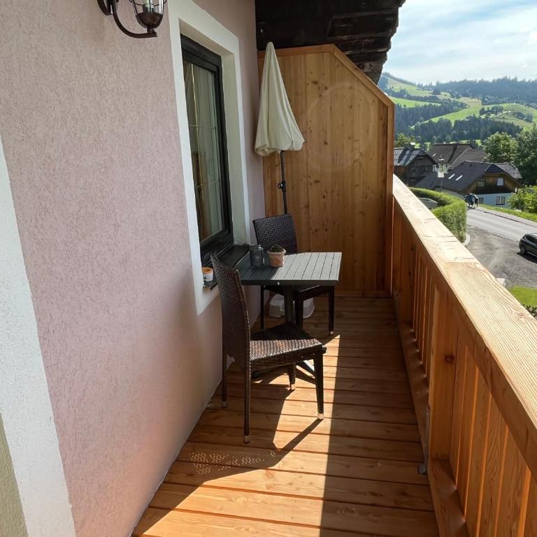 Appartements-Restaurant Schwaiger direkt beim Lift und wunderschönen Bergblick - Apartment mit Blick auf die Berge - 7