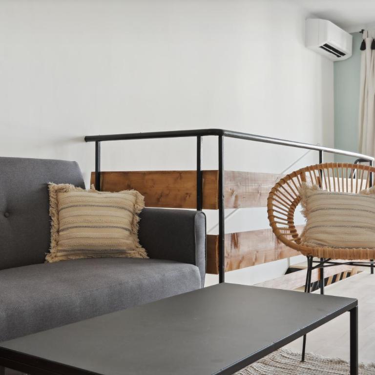 Le Beausoleil Duplex (Clim - Wifi - Netflix) - Appartement en Duplex - 17