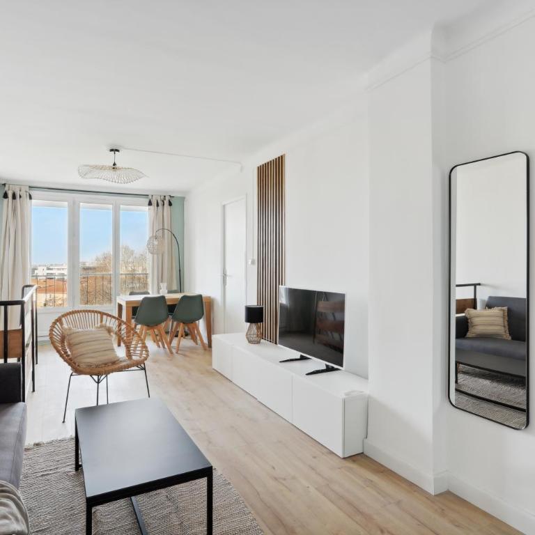 Le Beausoleil Duplex (Clim - Wifi - Netflix) - Appartement en Duplex - 14