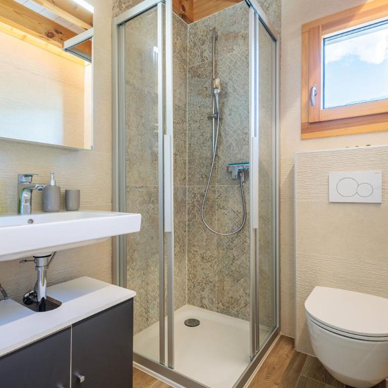 Villa mitoyenne proche des bains - Villa mit 2 Schlafzimmern - 6
