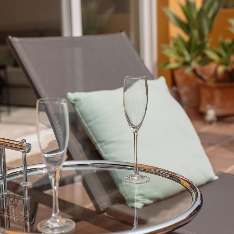 Apartment, close to beaches, restaurants and supermarkets, in urb. Marbella Park Beach, Elviria - Two-Bedroom Apartment - 29