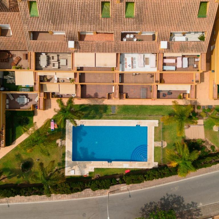 Apartment, close to beaches, restaurants and supermarkets, in urb. Marbella Park Beach, Elviria - Two-Bedroom Apartment - 47